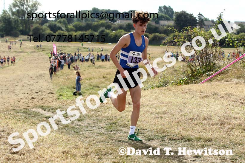 Mens under-17s 2021 North Eastern League, Wrekenton, Low Fell, Gateshead. Photo: David T. Hewitson/Sports for All Pics